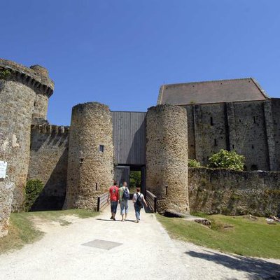 Château de la Madeleine - Maison du parc