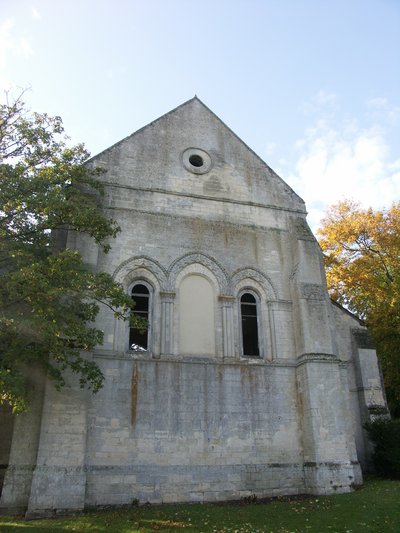 église prieurale de St Christophe ruinée