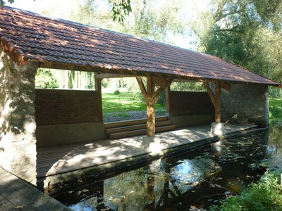 Lavoir de Mont l'Evêque