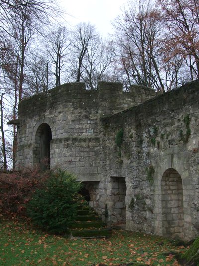 Anciennes fortifications