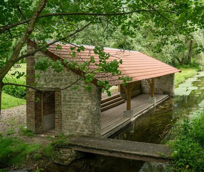 lavoir  de Mont L'Evêque