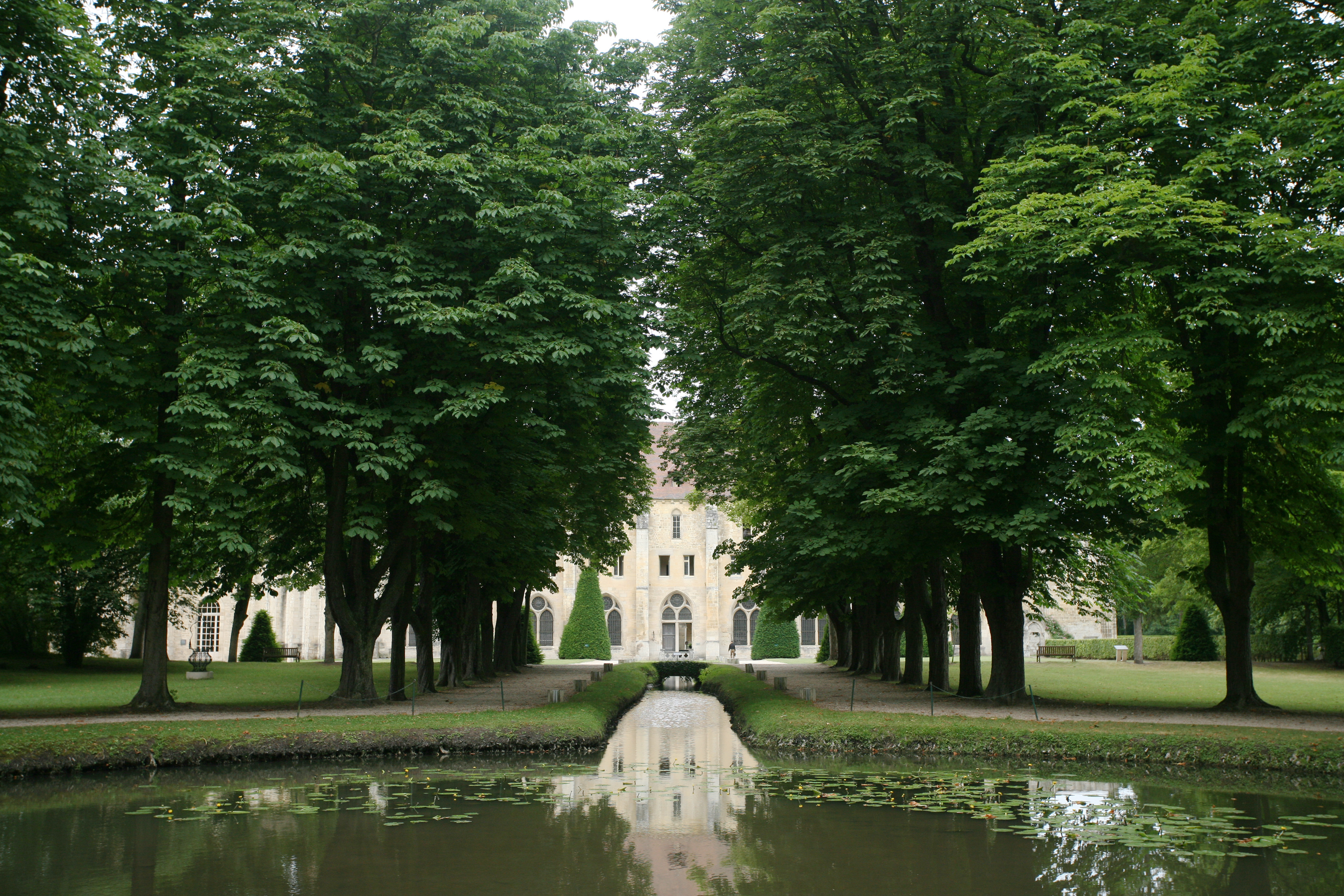 Royaumont