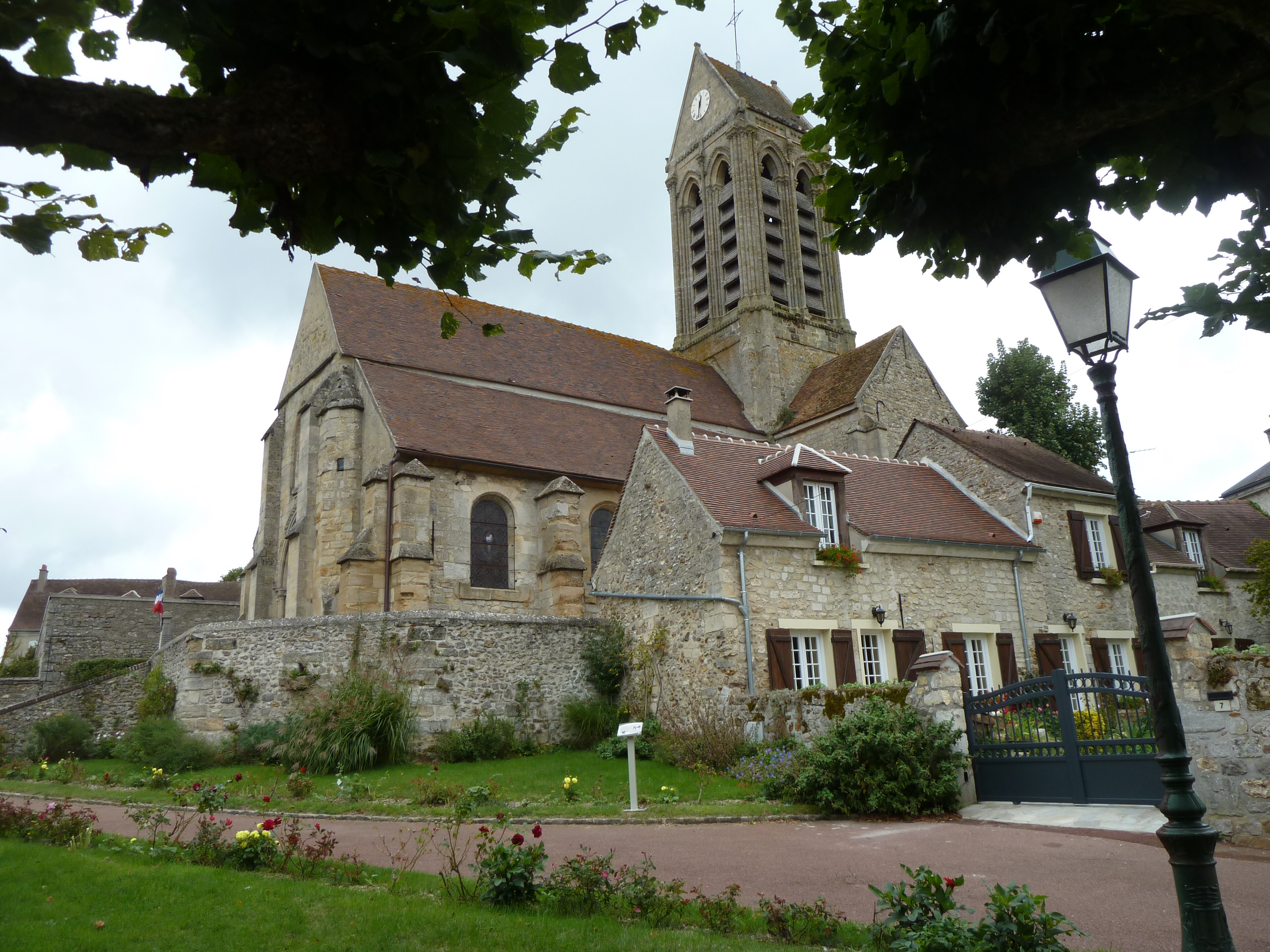 Eglise de Grisy-les-Platres
