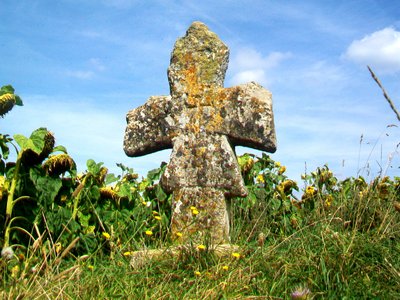 Croix des Friches à Nesles-la-vallée